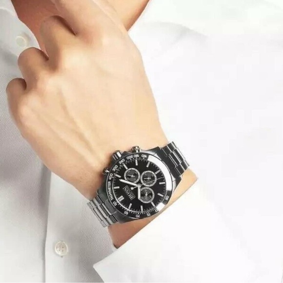 Hugo Boss Men’s Black Dial Watch
Case Size: 44mm
MSRP: $525
Brand New original - Picture 9 of 10